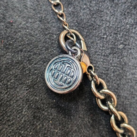 Womens Pewter Tone Textured Articulated Pendant Necklace with Lobster Clasp - Picture 6 of 6